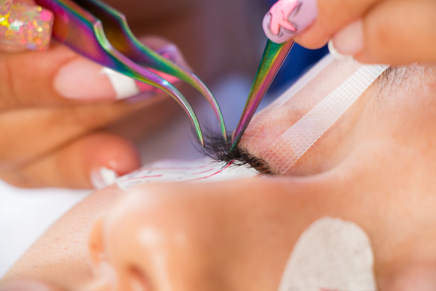 Cómo aplicar extensiones de pestañas.