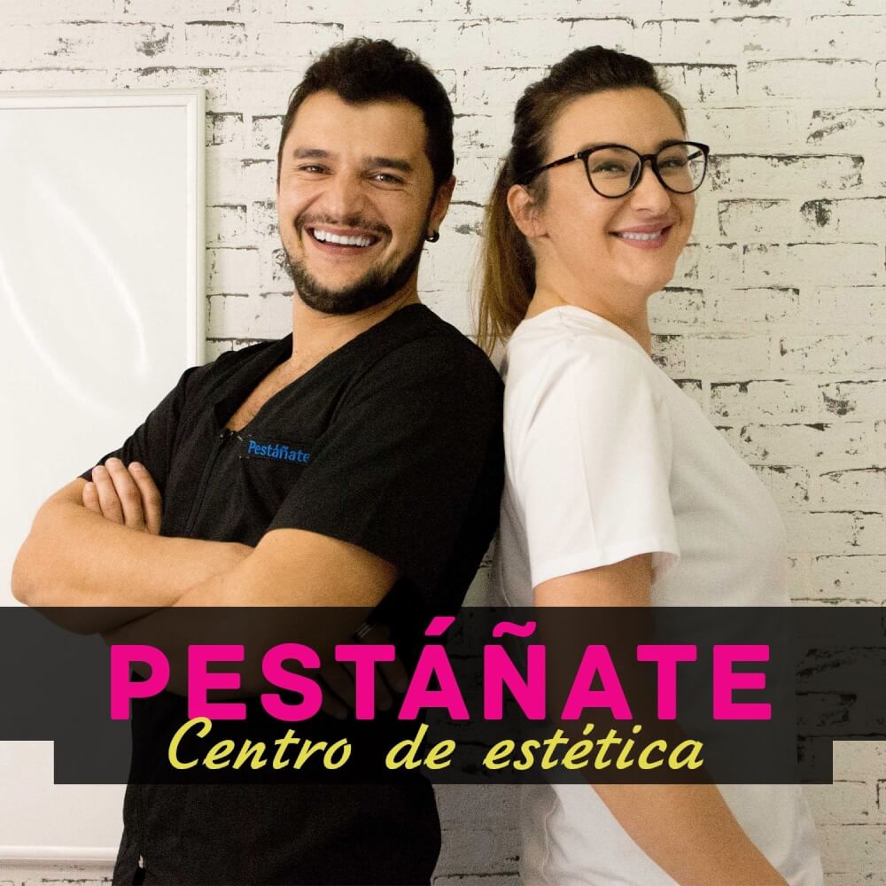 Formación práctica de extensiones de pestañas en Pestañate